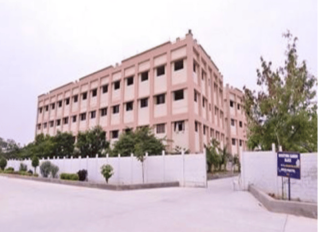 Marri Laxman Reddy Institute of Pharmacy Hyderabad Labs photo 15